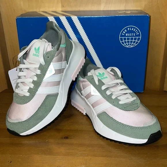 adidas gazelle silver green womens Adidas Womens Retropy F2 Shoes Grey/Purpl main image 1